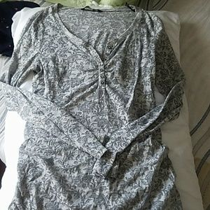 H&M Mama maternity shirt (used)